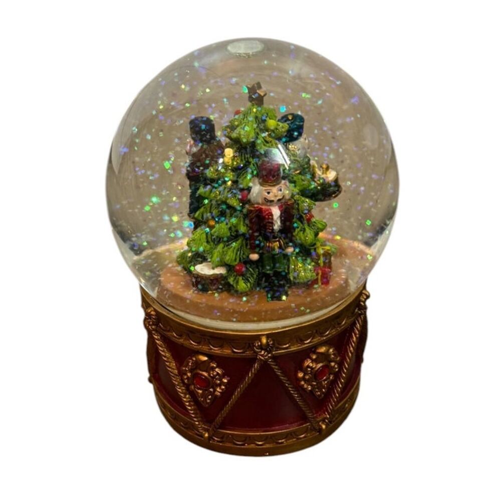 San Francisco Music Box Co Nutcracker Drum Water Globe Christmas WORKS
